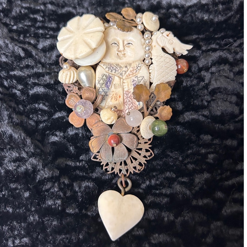 Sarah Jane Mixed Media Assemblage Brooch Carved‎ Asian Figure Dragon Heart 4.5"